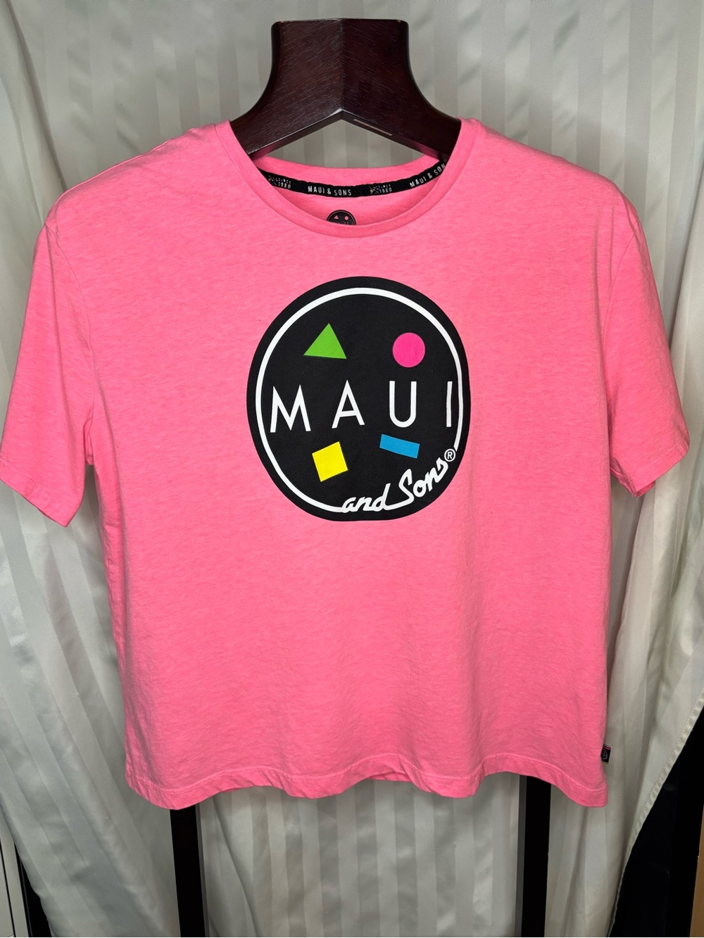 Maui and Sons Bright Pink Kids Graphic Tee with Colorful Logo